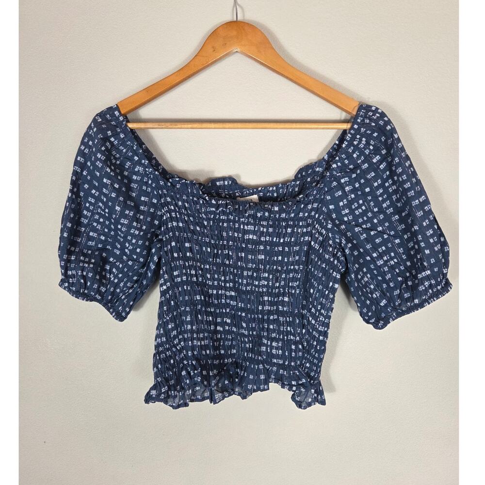 a.n.a Blue & White Smocked Crop Top Short Puff Sleeve Top Size Large